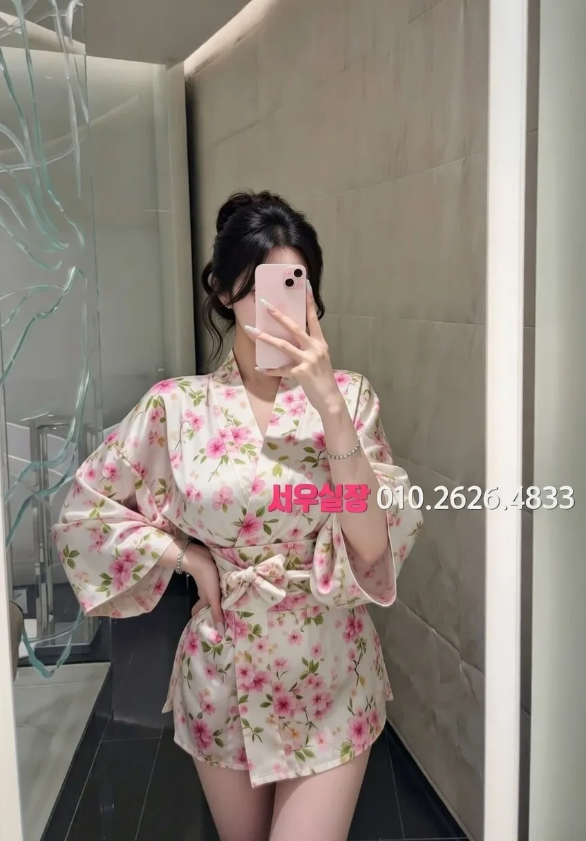 방배동 다국적노래클럽 프리미엄 라인업 9번 프로필